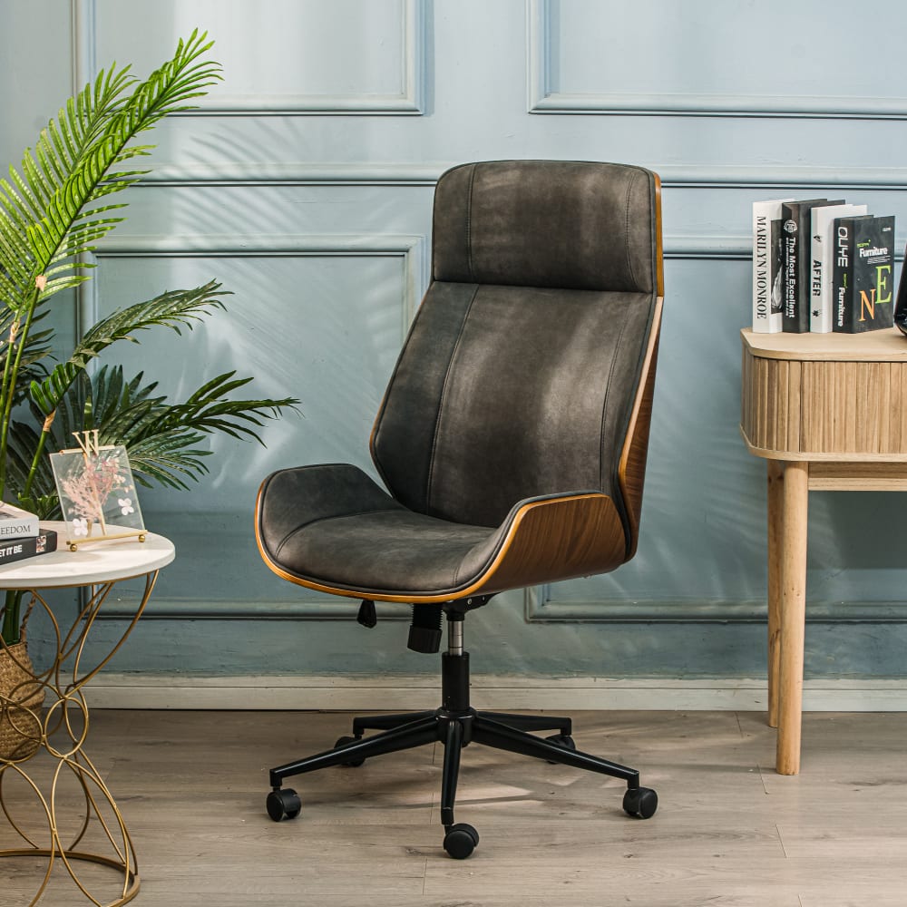 Chaise de bureau Nordlys en bois avec assise en simili noir — vue 7