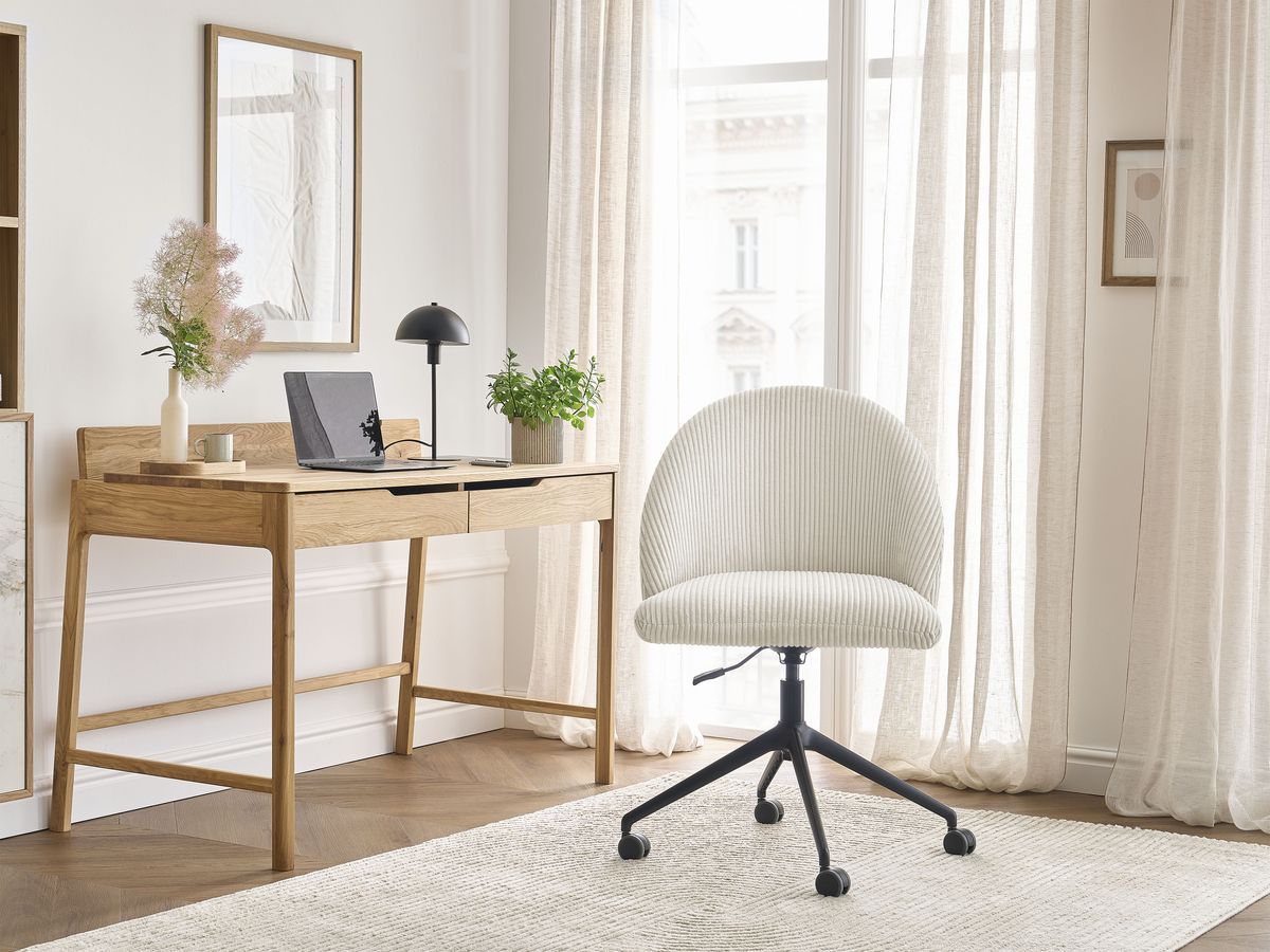 Chaise de bureau BOBOCHIC LALIE beige en velours côtelé avec roulettes