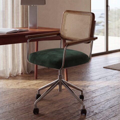 Chaise Rosalie Maisons du Monde en velours vert et cannage de rotin