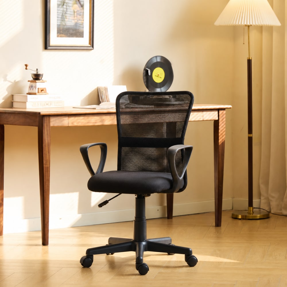 Chaise de bureau STACY noire avec assise en tissu et dossier en mesh