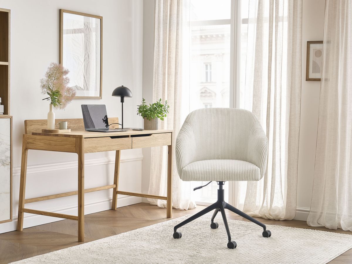Chaise de bureau SOPHIE BOBOCHIC beige en velours côtelé avec roulettes