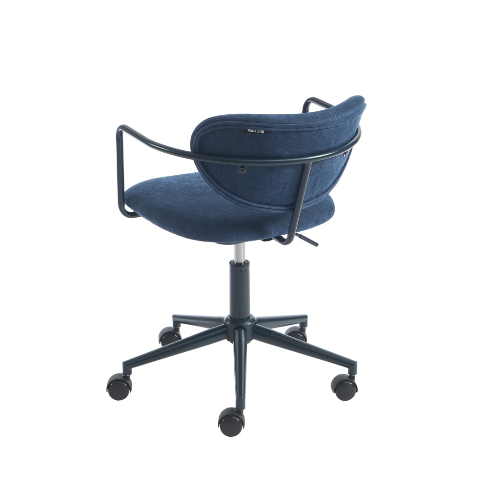 Chaise de bureau Pantone en tissu bleu nuit avec assise rembourrée et roulettes — vue 8