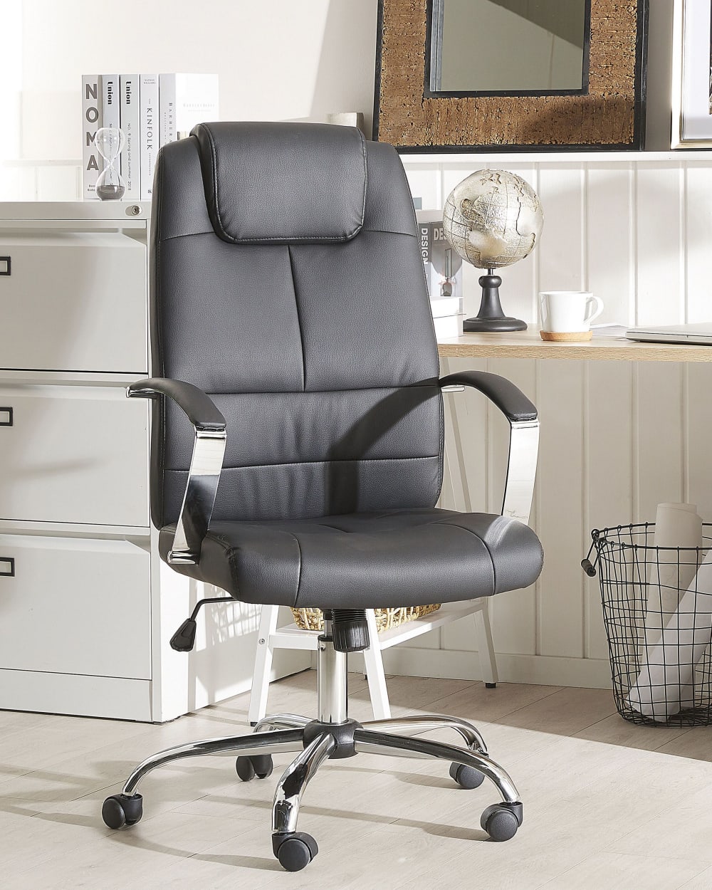 Fauteuil de bureau Beliani noir en cuir PU avec appui-tête coussiné — vue 2