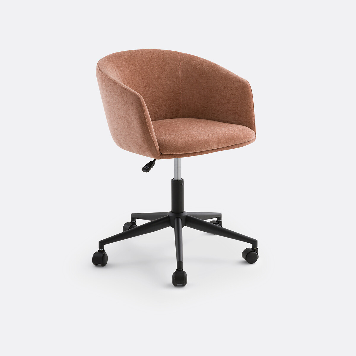 Fauteuil Théa La Redoute Intérieurs, coque enveloppante, tissu et piètement à roulettes